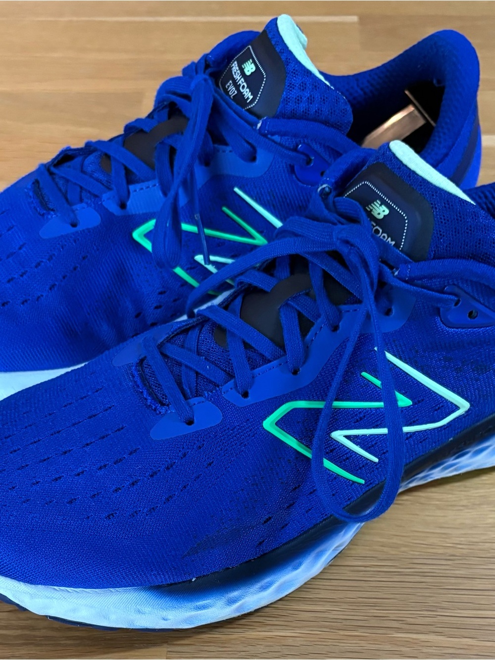 New Balance Men’s Fresh Foam Evoz v2